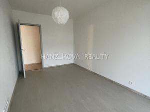 Pronájem bytu 2+kk, České Budějovice, Branišovská, 52 m2