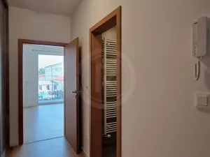 Pronájem bytu 1+kk, České Budějovice, Vrbenská, 33 m2