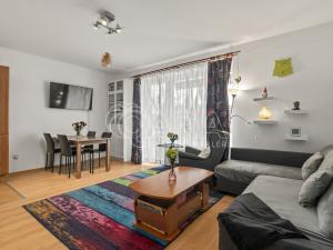 Prodej bytu 3+kk, Praha - Horní Měcholupy, Hornoměcholupská, 77 m2