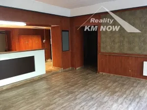 Pronájem obchodního prostoru, Kroměříž, Riegrovo náměstí, 98 m2