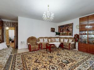 Prodej rodinného domu, Horoušany - Horoušánky, Zahradní, 330 m2