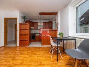 Prodej bytu 2+kk, Olomouc, U Zahrádek, 55 m2