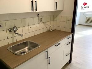 Pronájem bytu 2+kk, Praha - Kobylisy, Kyselova, 45 m2