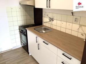 Pronájem bytu 2+kk, Praha - Kobylisy, Kyselova, 45 m2