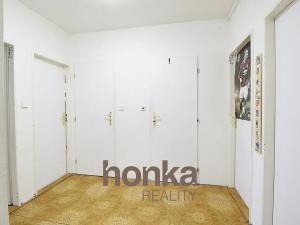 Prodej bytu 3+1, Praha - Stodůlky, Hostinského, 74 m2