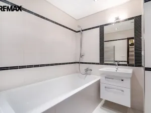 Prodej bytu 4+kk, Karlovy Vary, Libušina, 171 m2