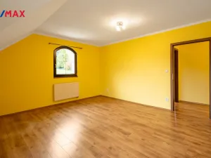 Prodej rodinného domu, Jenišov - Pod Rohem, K Rohu, 205 m2