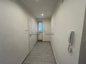 Prodej bytu 2+1, Hodonín, 62 m2