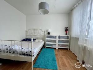 Pronájem bytu 1+1, Brno, Srbská, 34 m2