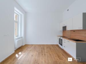 Pronájem bytu 2+kk, Praha - Smíchov, Svornosti, 44 m2