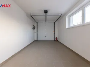 Prodej rodinného domu, Jenišov - Pod Rohem, Horská, 178 m2