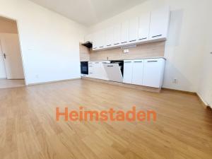 Pronájem bytu 2+kk, Havířov - Město, Hlavní třída, 37 m2