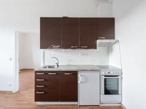 Pronájem bytu 2+kk, Praha - Vršovice, Pod Rapidem, 41 m2