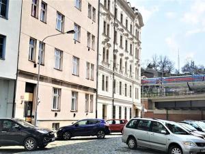 Pronájem bytu 3+kk, Praha - Karlín, Jirsíkova, 101 m2