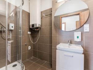 Prodej rodinného domu, Praha - Žižkov, Chlumova, 420 m2