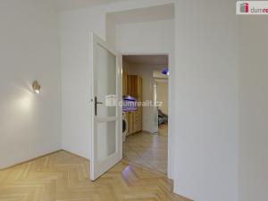 Pronájem bytu 3+kk, Praha - Střešovice, Za Hládkovem, 56 m2