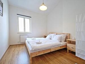 Prodej bytu 4+kk, Praha - Nové Město, Na bojišti, 108 m2