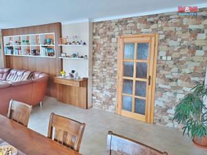 Prodej rodinného domu, Zlátenka, 236 m2