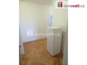 Pronájem bytu 2+kk, Praha - Bubeneč, Českomalínská, 60 m2