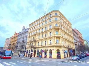 Pronájem bytu 2+kk, Praha - Vinohrady, Vinohradská, 61 m2