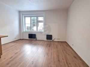 Pronájem bytu 1+kk, Praha - Košíře, Slávy Horníka, 30 m2