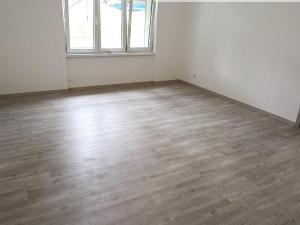 Pronájem bytu 2+1, Huntířov, 70 m2