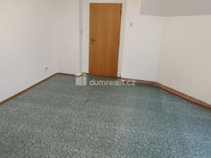 Pronájem bytu 2+1, Děčín - Děčín VII-Chrochvice, Vilsnická, 70 m2