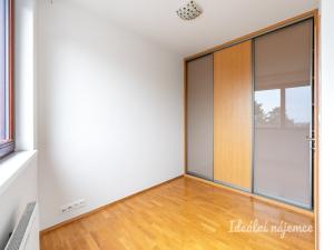 Pronájem bytu 3+kk, Praha - Braník, Na výspě, 70 m2