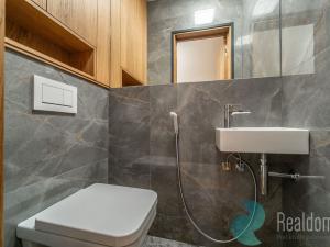 Prodej bytu 2+kk, Praha - Nové Město, Opatovická, 96 m2