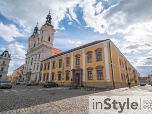 Pronájem obchodního prostoru, Uherské Hradiště, Nádražní, 162 m2