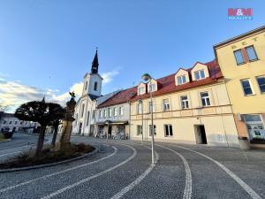 Prodej bytu 3+kk, Třebechovice pod Orebem, Masarykovo náměstí, 65 m2