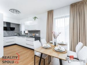 Prodej rodinného domu, Ořech, Východní, 161 m2