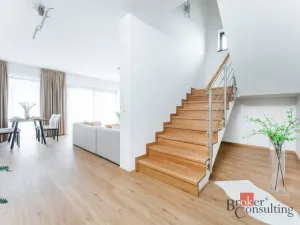 Prodej rodinného domu, Ořech, Východní, 161 m2