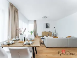 Prodej rodinného domu, Ořech, Východní, 170 m2