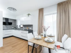 Prodej rodinného domu, Ořech, Východní, 170 m2