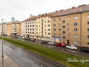 Pronájem bytu 2+kk, Praha - Vysočany, Kolbenova, 54 m2