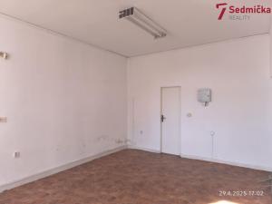 Pronájem kanceláře, Přibyslav, Bechyňovo náměstí, 85 m2