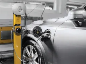 Pronájem garážového stání, Praha - Vinohrady, Voroněžská, 15 m2