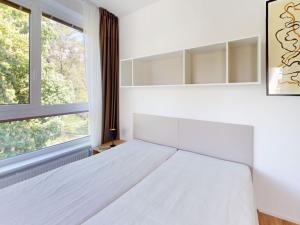 Pronájem bytu 2+kk, Praha - Vysočany, Odkolkova, 40 m2