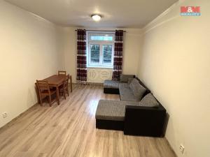 Prodej bytu 1+kk, Milovice, Slepá, 26 m2