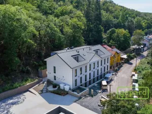 Prodej bytu 3+kk, Praha - Bohnice, V Zámcích, 92 m2