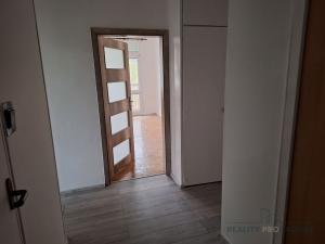 Pronájem bytu 2+1, Děčín, Žerotínova, 57 m2