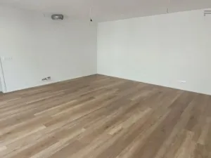 Prodej bytu 3+kk, Praha - Vysočany, Pod Krocínkou, 119 m2