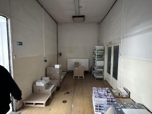 Pronájem skladu, Adamov, 138 m2