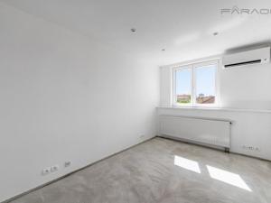 Prodej bytu 3+1, Praha - Strašnice, U kombinátu, 112 m2