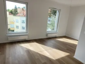 Prodej bytu 3+kk, Praha - Vysočany, Pod Krocínkou, 119 m2