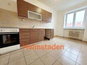 Pronájem bytu 1+kk, Havířov - Město, Hlavní třída, 34 m2