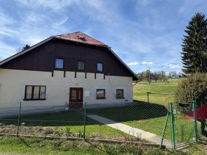 Prodej rodinného domu, Kašperské Hory, Nerudova, 238 m2