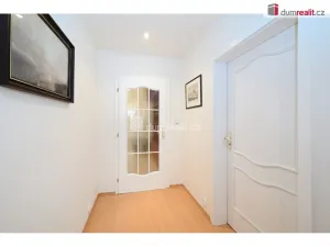 Prodej bytu 3+1, Praha - Košíře, náměstí Josefa Machka, 166 m2