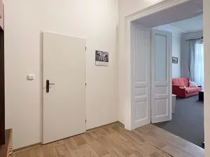 Pronájem bytu 2+kk, Praha - Karlín, Sokolovská, 57 m2